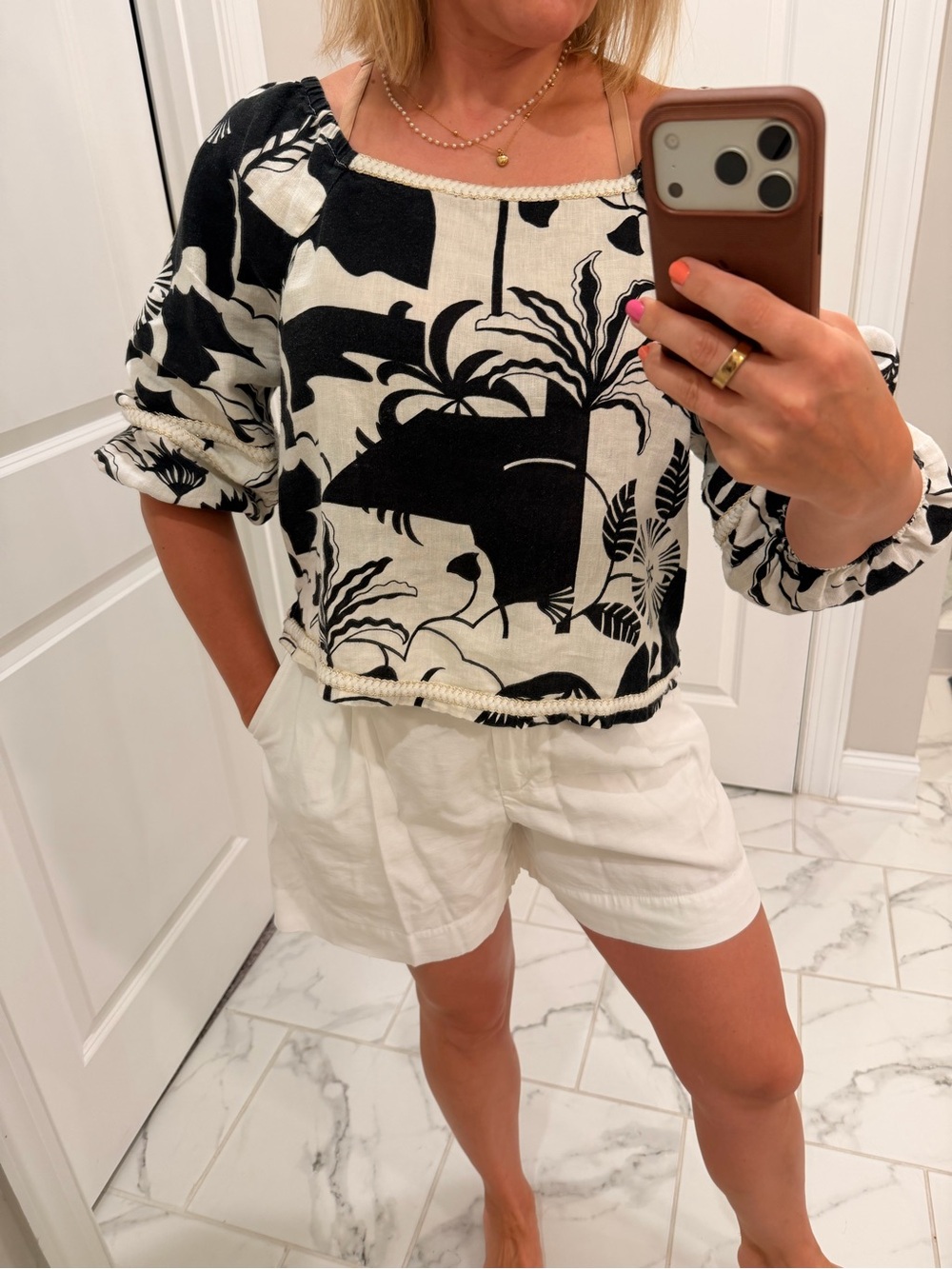 Nicole Miller Black & White Botanical Cropped Blouse
